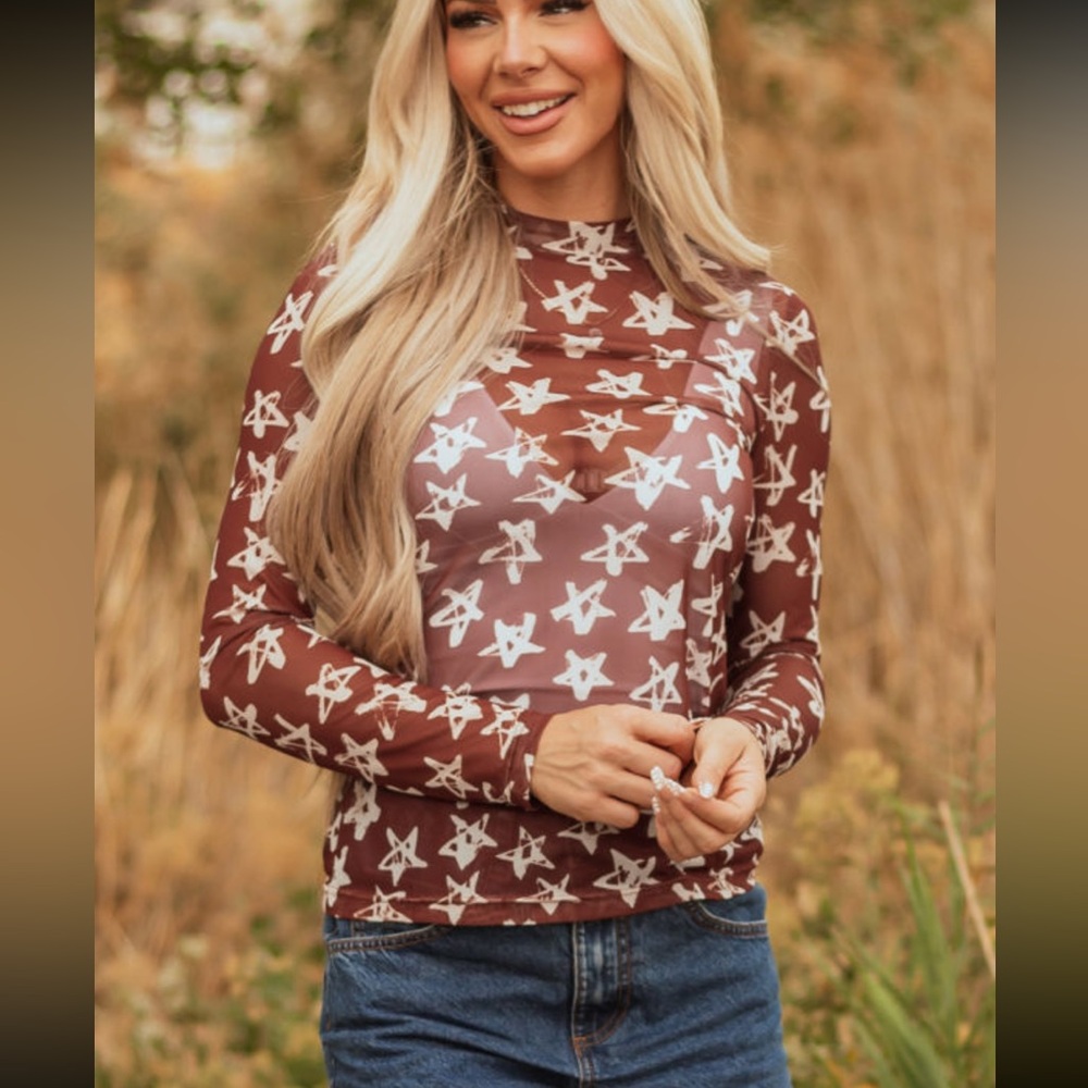 1048. Mesh Star Pattern longsleeve sheer top red